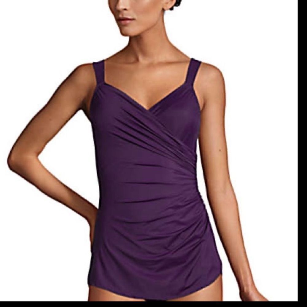 Land’s End Plus Standard Size Slender Vneck skirted onepiece Blackberry Various - Picture 9 of 9